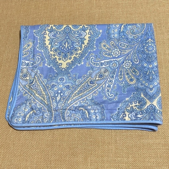 Laura Ashley Home Standard Pillow Sham Blue Yellow Paisley 26 X 20” Traditional - Picture 1 of 10